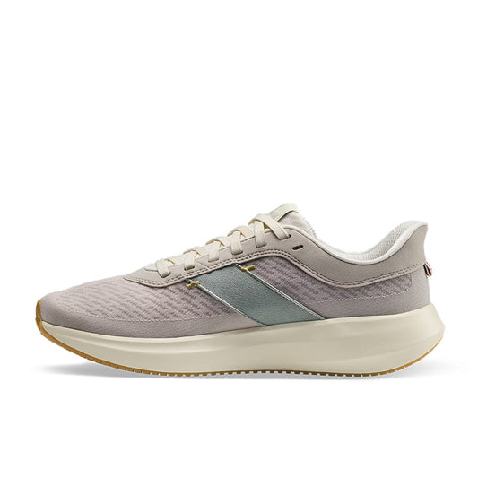 Tracksmith Eliot Runner
