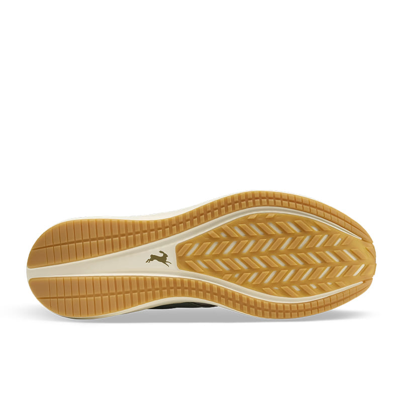 Tracksmith Eliot Runner