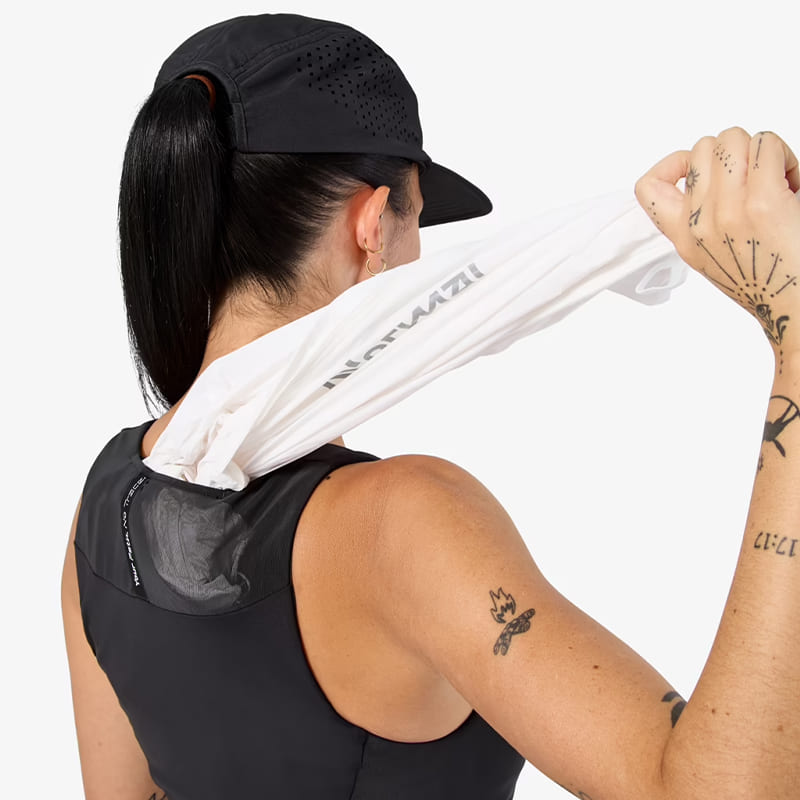 Trail Crop Top 02 W Black