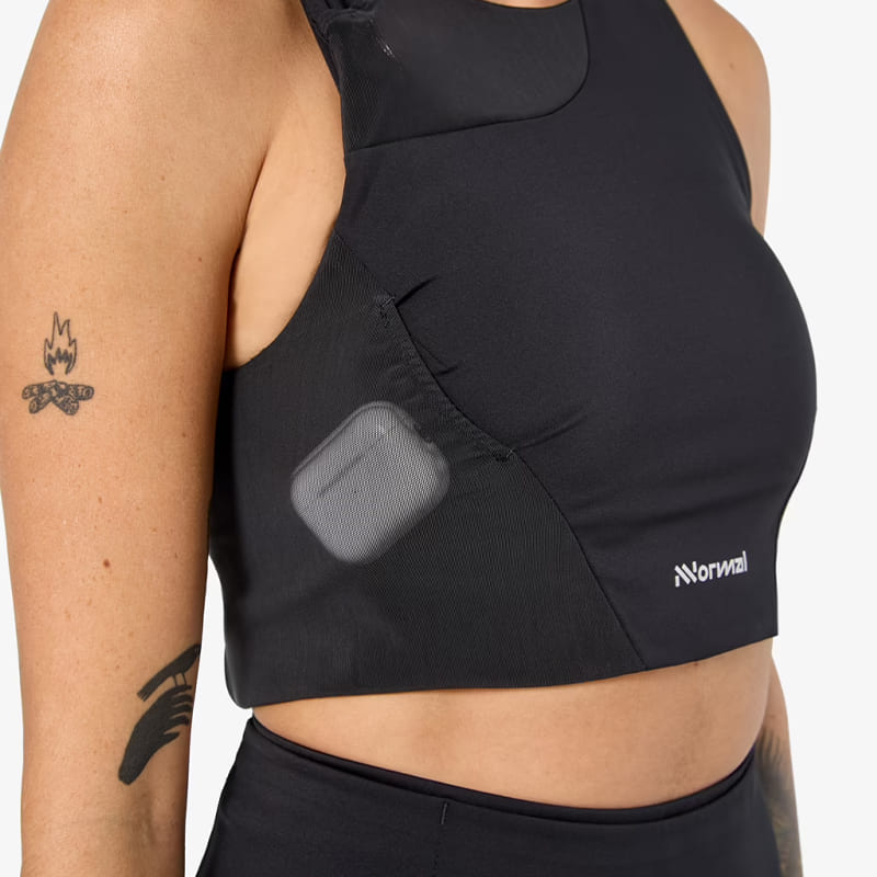 Trail Crop Top 02 W Black